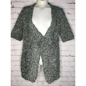 Anthropologie Moth Women's Size XS Short Sleeve Knit Split Back 1 Snap Cardigan
